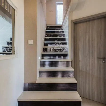 Apartment Anabella Sisan